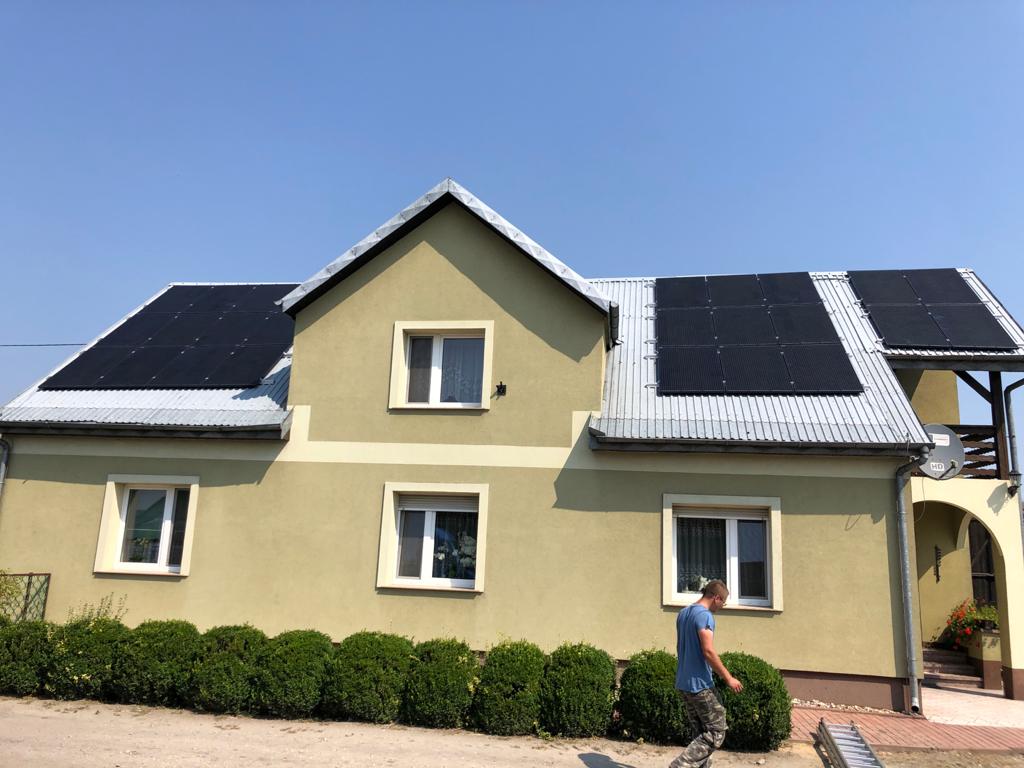 Hocheffiziente bififische, vollschwarze Solarmodule, 415-W-Solarmodul für den Heimgebrauch, bei der Installation von Solarmodulen