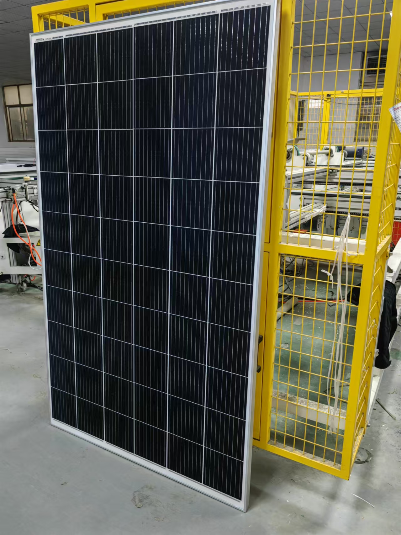 157 mm Mono-Solarzellen, 340 W, Solarpanel, alte Version für den Austausch von Solarsystemen